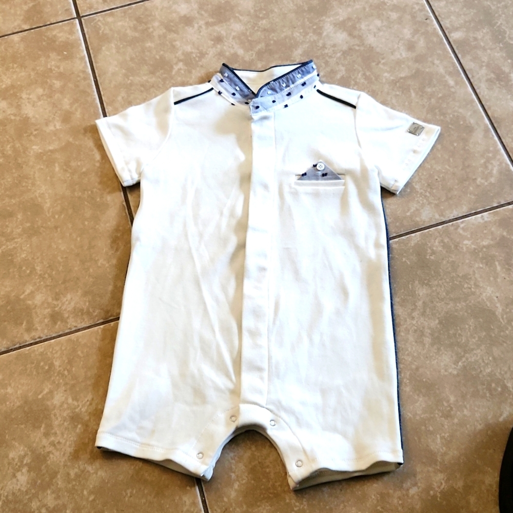 B.S. boys jumper